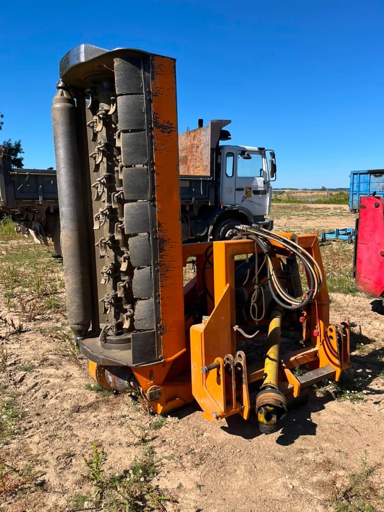 Manutention et machines du bâtiment — photo temporaire, à remplacer